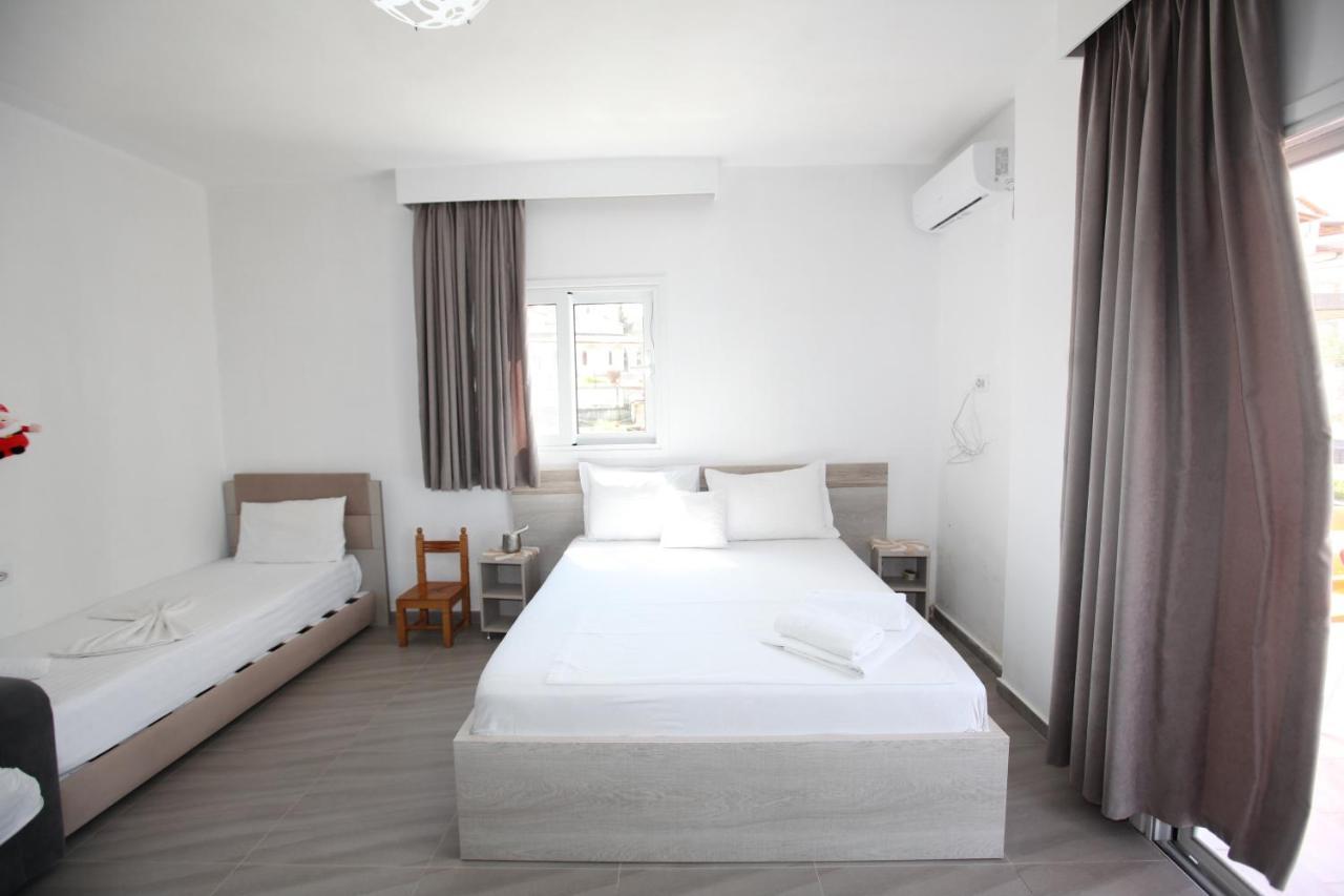 Vila Dodaj Ksamil Dış mekan fotoğraf